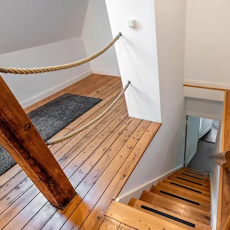 Sonnenhaus Am שוורין